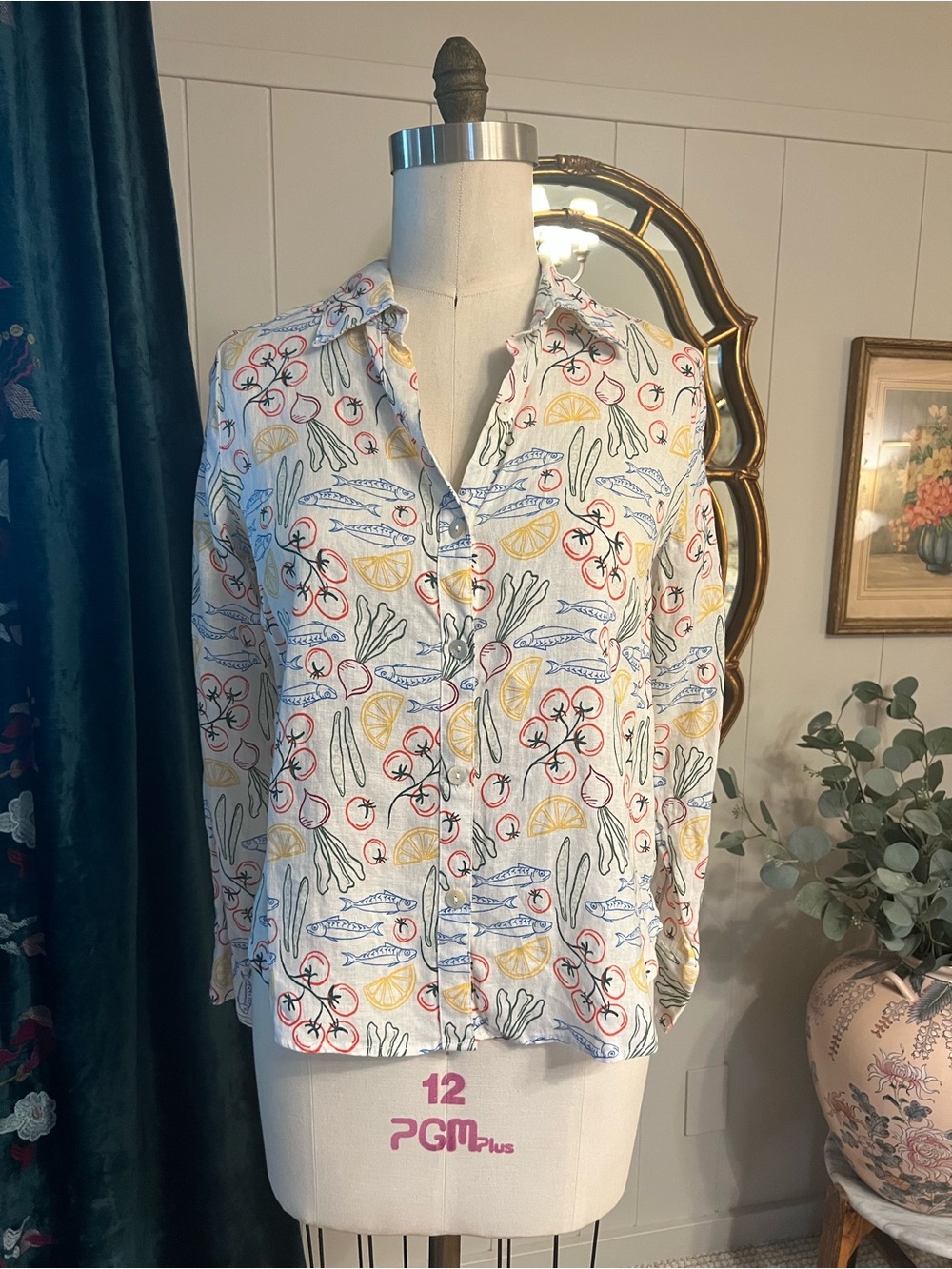 Women's Printed linen Button-Front Shirt garden themed print